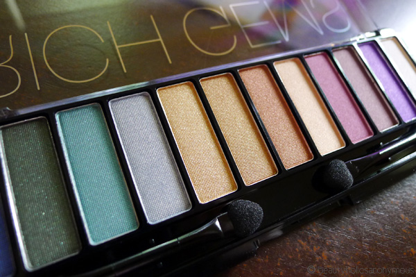 Immerse Yourself In Jewel Tones with CHI CHI’s Glamorous Eyes Rich Gems Eyeshadow Palette