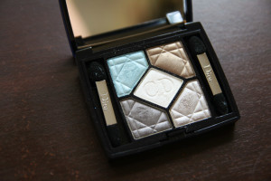 Dior 5 Couleurs Iridescent Eyeshadow in Sky Glow